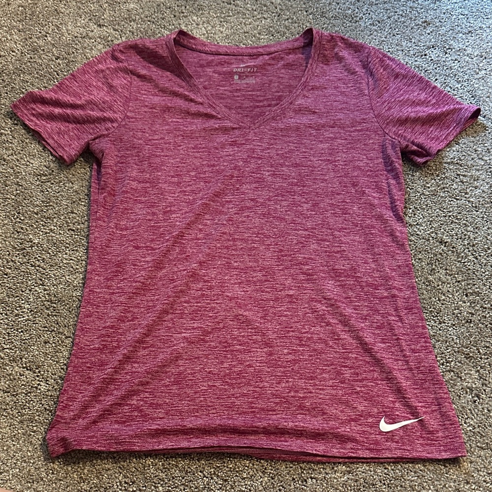 Nike Women's Heathered Pink Short Sleeve Tee